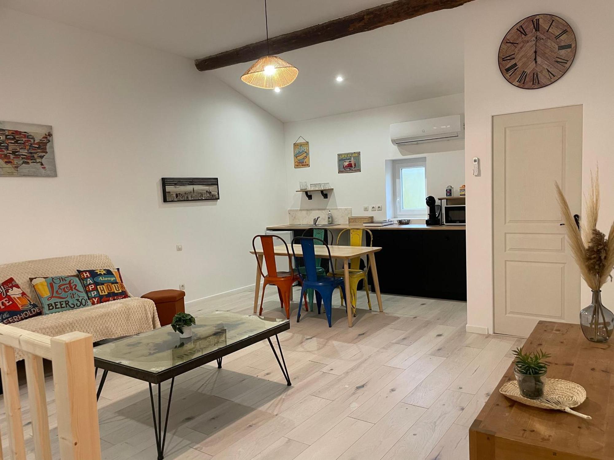Le Loft Lägenhet Bouillargues Exteriör bild
